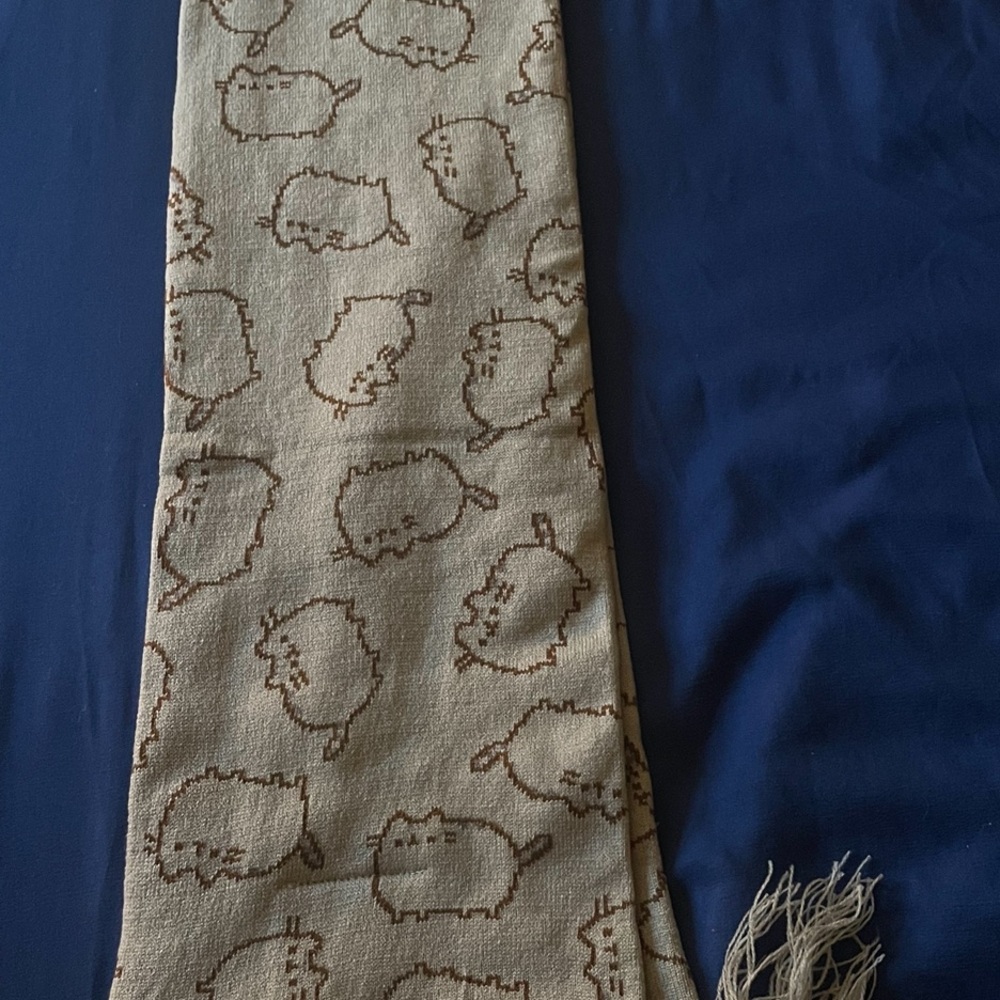 Pusheen Cat Patterned Scarf